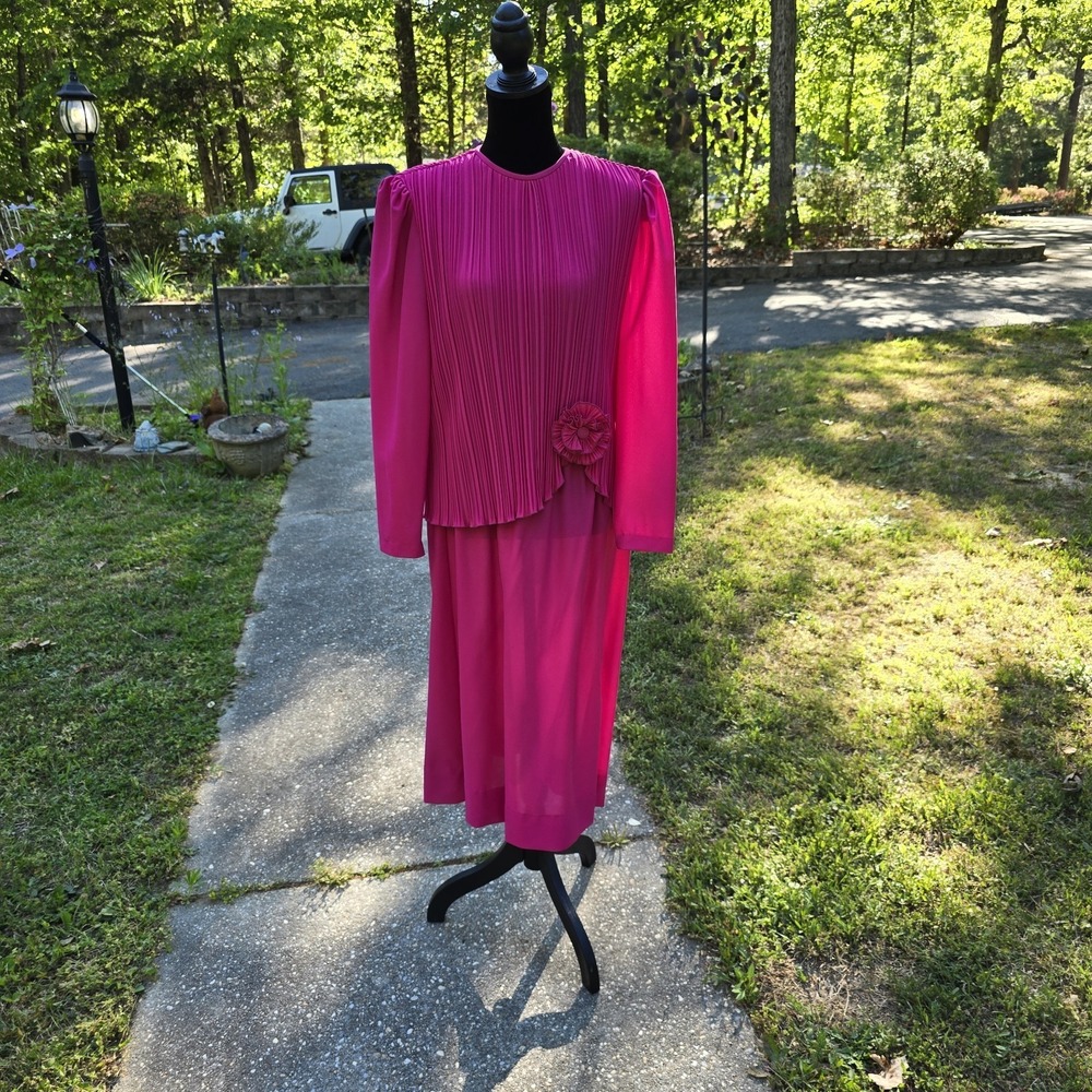 Boston Maid Hot Pink Pleated Midi Dress Long Sleeve Rosette Vintage Womens 16